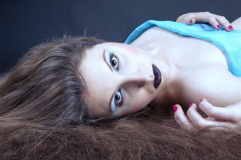 Fantasie- und Travestie-Make-up 03