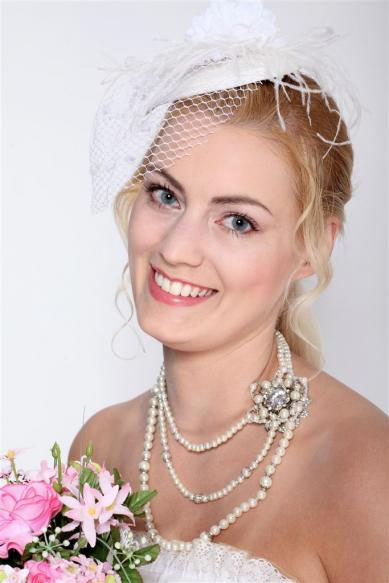 Braut-Make-up und Hochzeitsstyling 01